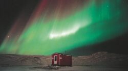 Perseguir la aurora boreal: el viaje a la naturaleza del norte